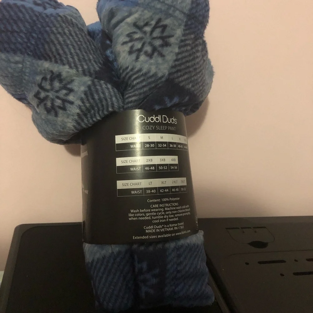 Cuddl Duds Men’s Cozy Sleep Pant - Blue Plaid with Snowflakes